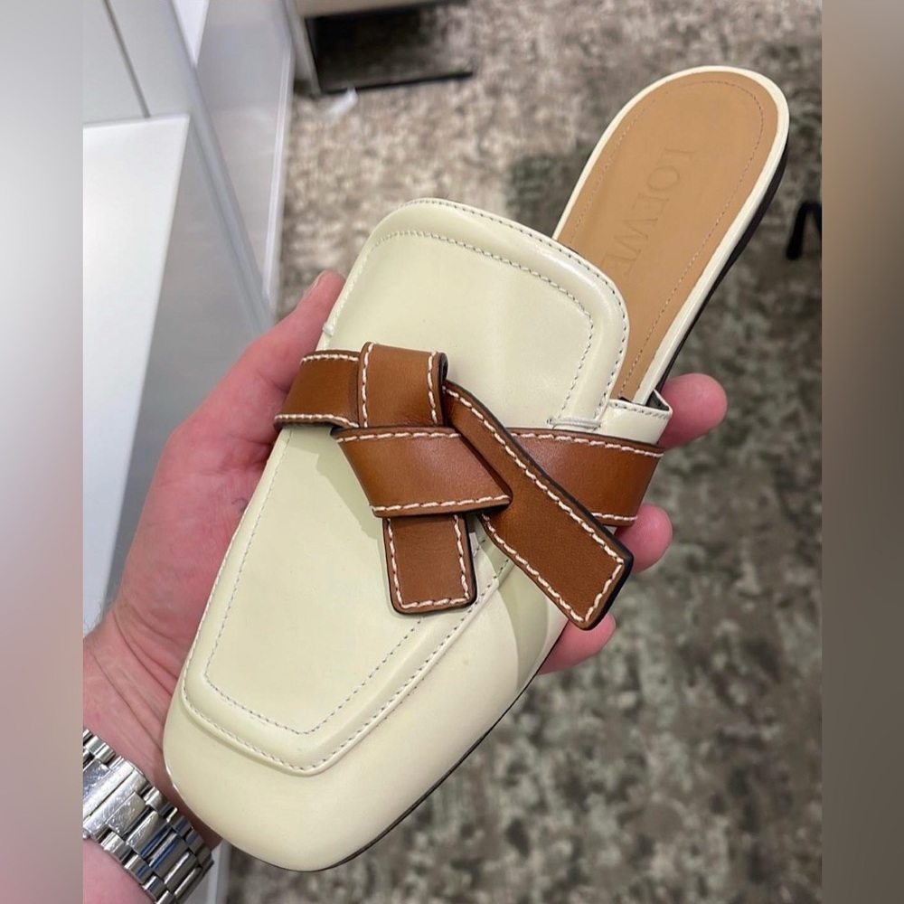 Loewe mules